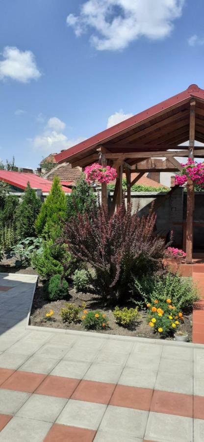 La Principessa Hotel Oradea Luaran gambar