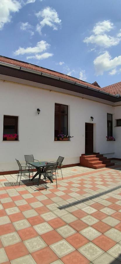 La Principessa Hotel Oradea Luaran gambar